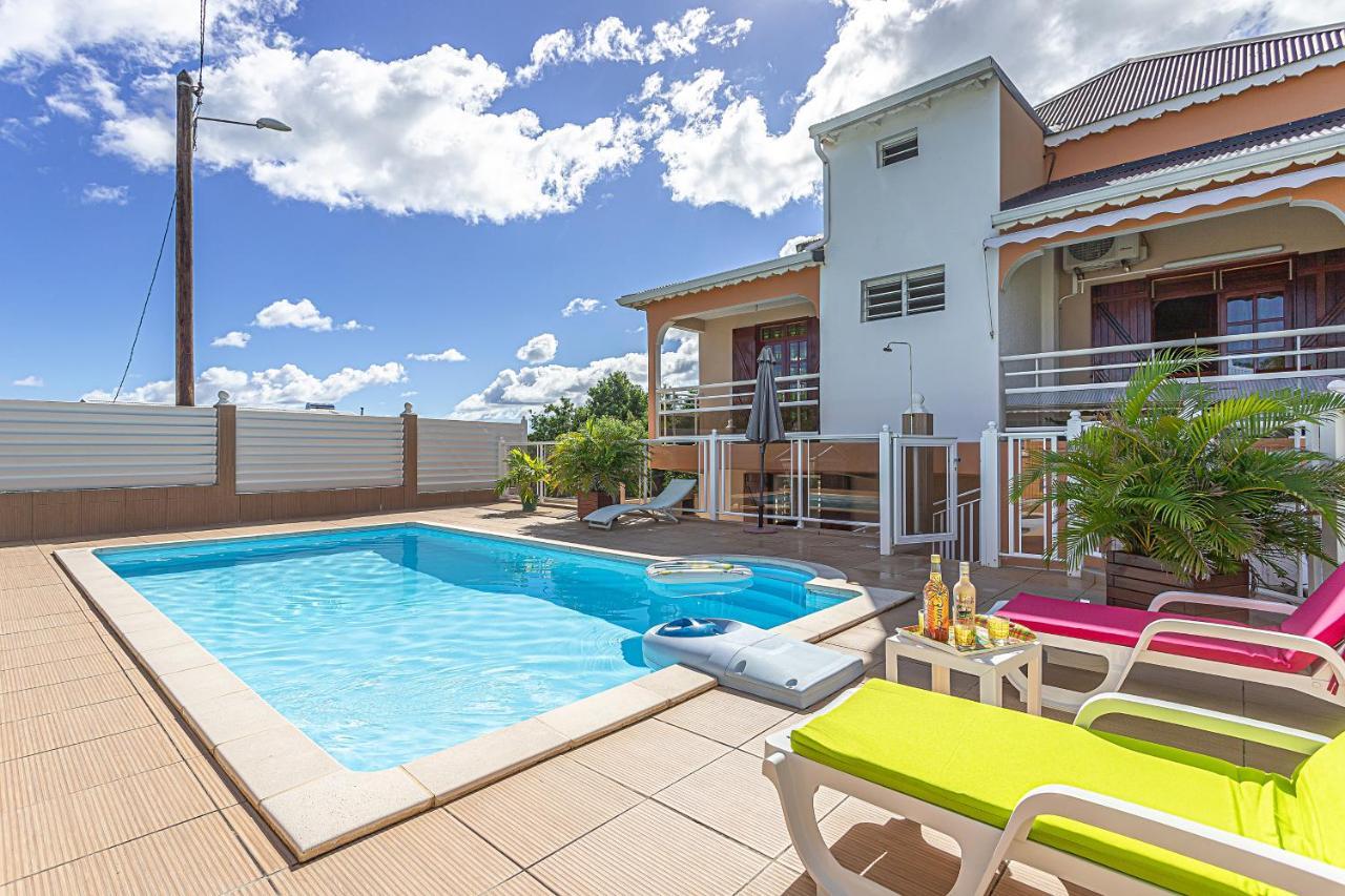 Chez Gerty Et Jocelyn Apartment Le Moule Luaran gambar