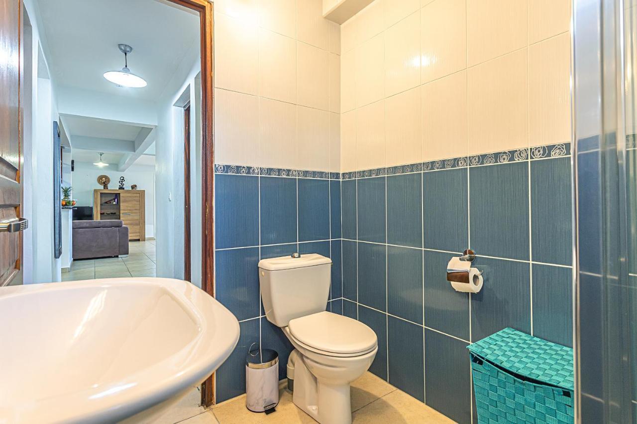 Chez Gerty Et Jocelyn Apartment Le Moule Luaran gambar