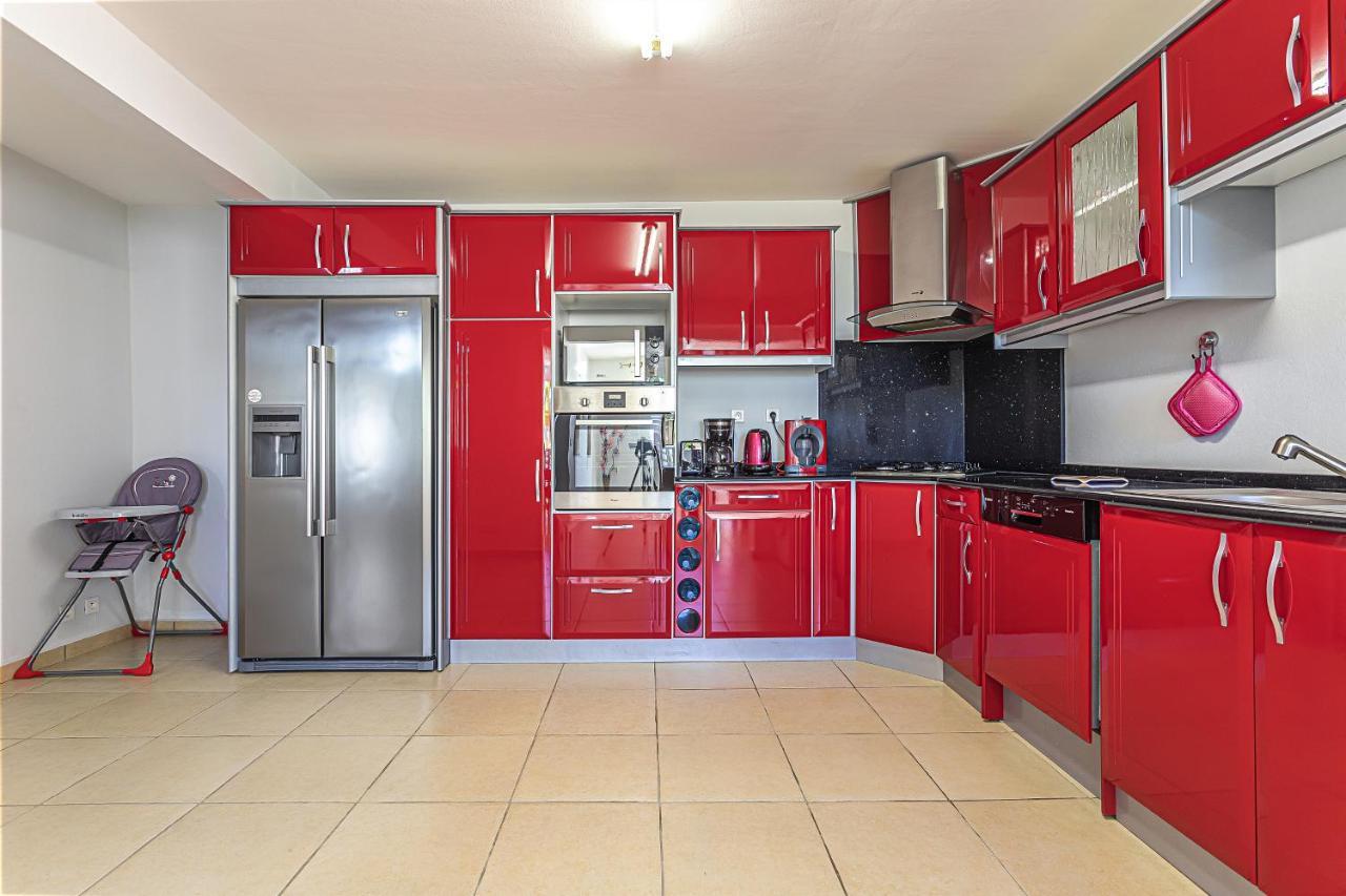 Chez Gerty Et Jocelyn Apartment Le Moule Luaran gambar