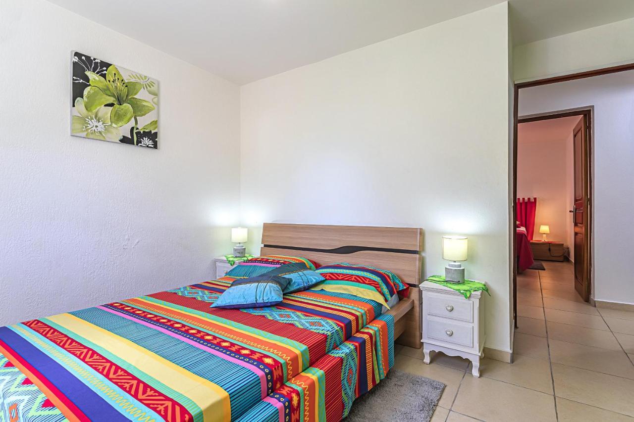 Chez Gerty Et Jocelyn Apartment Le Moule Luaran gambar
