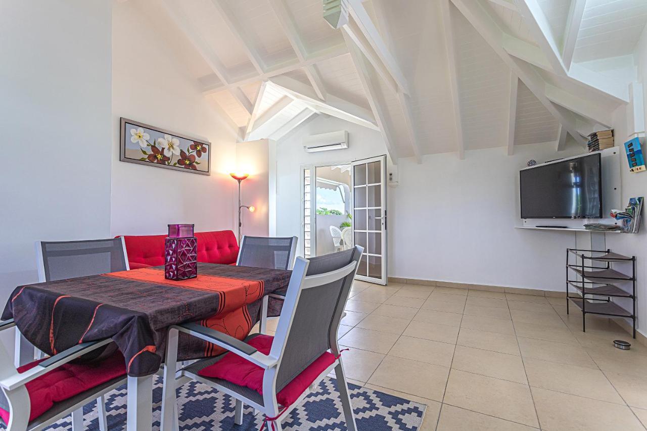 Chez Gerty Et Jocelyn Apartment Le Moule Luaran gambar